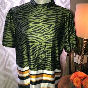 Silk animal print Top